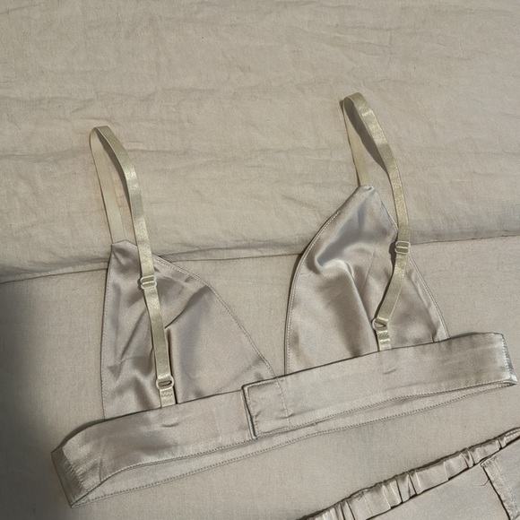 Cider - 2 Piece Satin Set / XS / Champagne - Picture 2 of 3